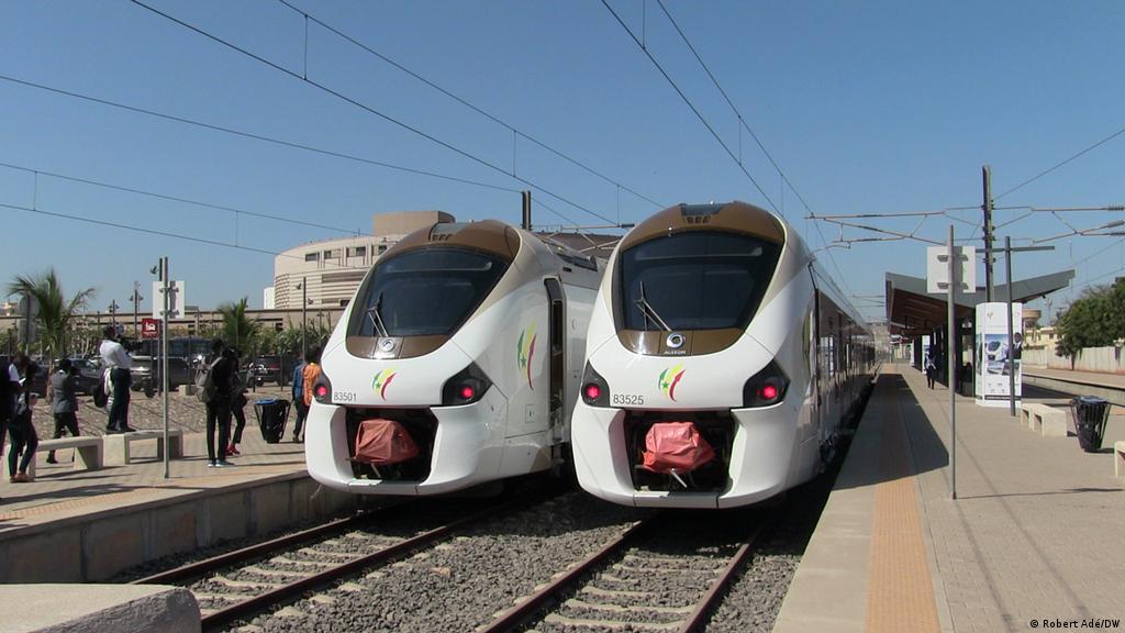 TRAIN EXPRESS REGIONAL : DES USAGERS SEDUITS PAR LA QUALITE DU SERVICE