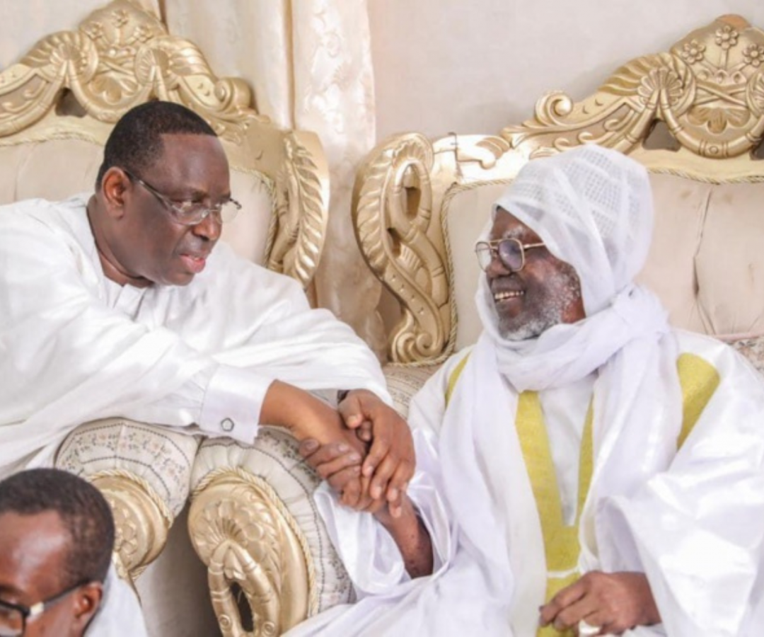 TOUBA: LE PRÉSIDENT DE LA RÉPUBLIQUE A PRESENTE SES CONDOLEANCES A SERIGNE MOUNTAKHA MBACKE 