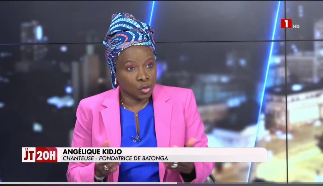 ANGÉLIQUE KIDJO – INVITÉE DU JT 20H RTS