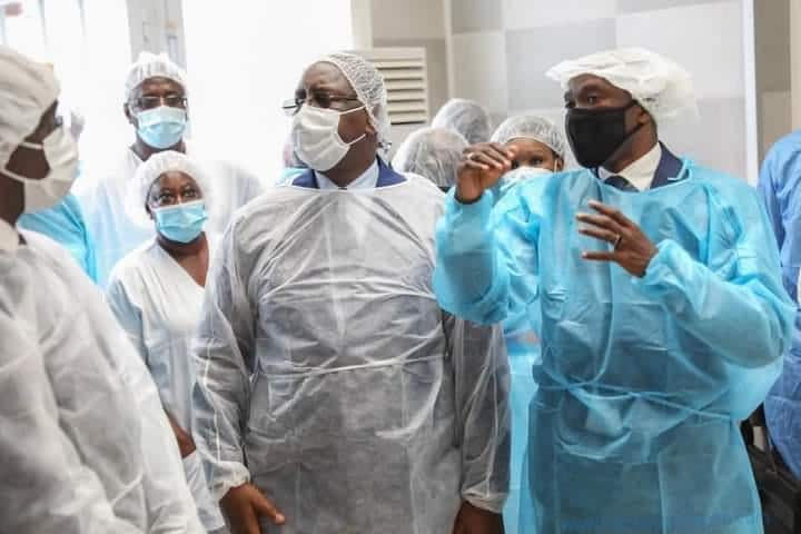 TRANSPLANTATION RENALE REUSSIE AU SENEGAL : MACKY SALL SOULIGNE UNE « PERFORMANCE REMARQUABLE » SYMBOLISANT « L’AFRIQUE INNOVANTE »