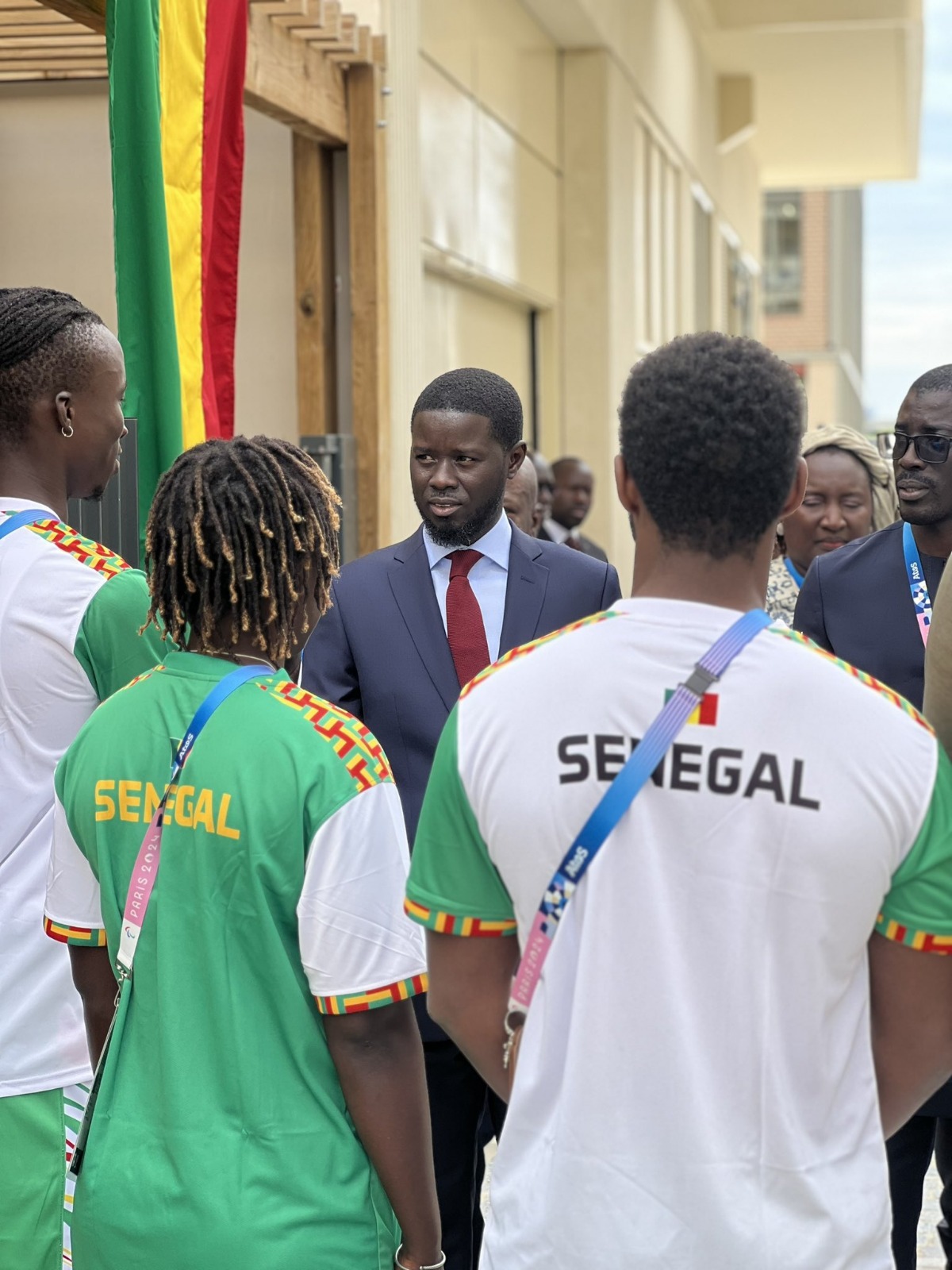 LE PRÉSIDENT BASSIROU DIOMAYE FAYE ENCOURAGE LES ATHLÈTES SÉNÉGALAIS À LA VEILLE DES JEUX OLYMPIQUES DE PARIS 2024