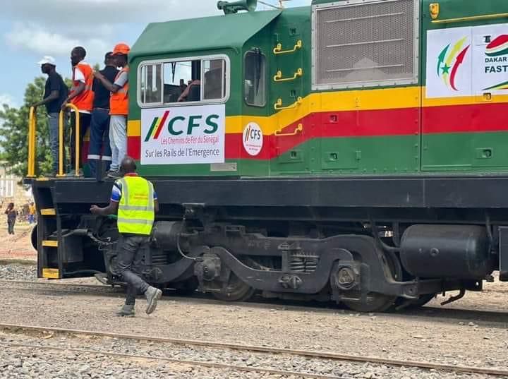 MAGAL DE TOUBA 2024 | AFFLUENCE RECORD SUR LA LIGNE FERROVIAIRE DIAMNIADIO-THIÈS-DIOURBEL