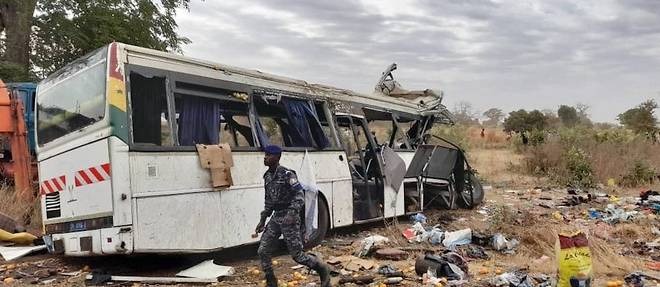 GRAVE ACCIDENT À DALLA NGABOU | 5 MORTS ET 37 BLESSÉS DANS UNE COLLISION ENTRE UN BUS ET UN CAR